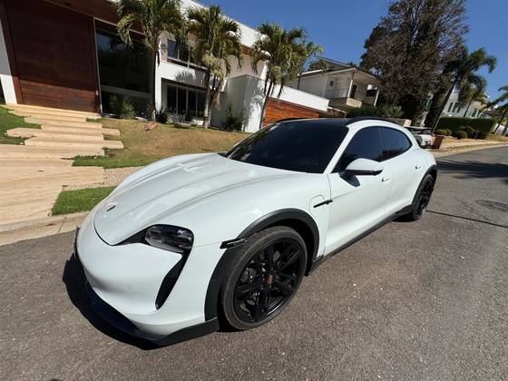 PORSCHE TAYCAN 4 CROSS TURISMO ELÉTRICO
